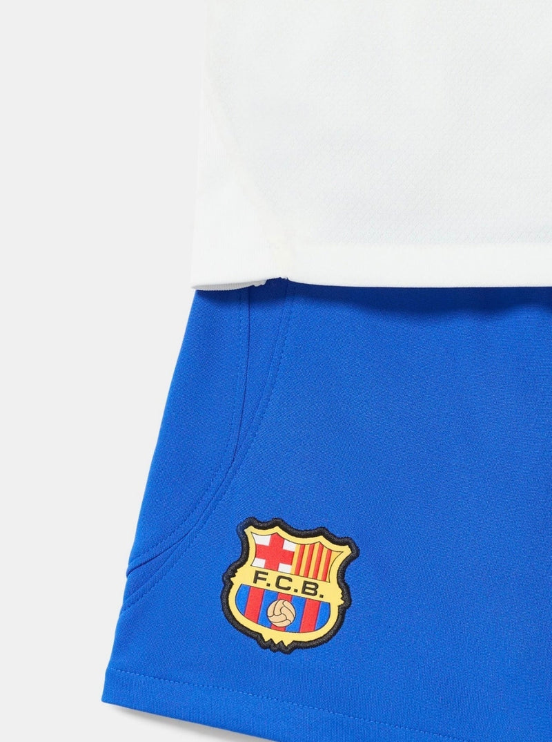 Shirt en shorts voor kinderen FC Barcelona Uit 23/24 – Met UCL-patch