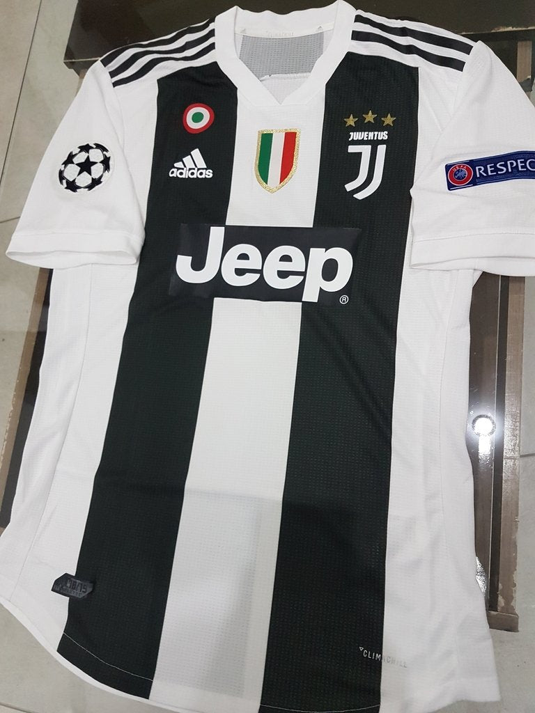 Jersey Retro Juventus Home 18/19 - Whit Patch