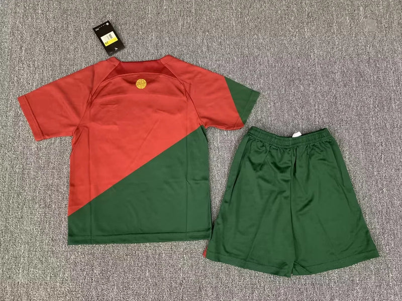 Trui en shorts voor kinderen Portugal 22/23